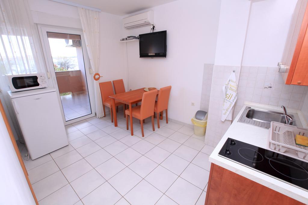 Apartments Miroslav 포블랴나 외부 사진