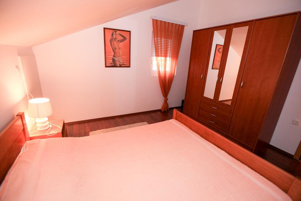 Apartments Miroslav 포블랴나 외부 사진