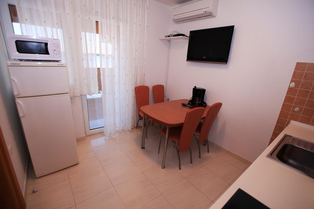 Apartments Miroslav 포블랴나 외부 사진