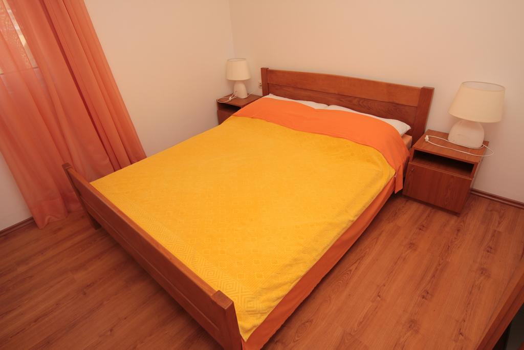 Apartments Miroslav 포블랴나 외부 사진
